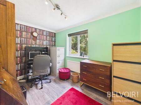 4 bedroom Detached house for sale in Ryeland Close, Lightwood, Stoke On Trent, ST3