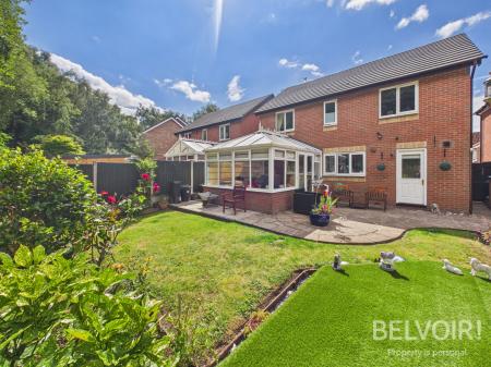 4 bedroom Detached house for sale in Ryeland Close, Lightwood, Stoke On Trent, ST3