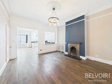4 bedroom Town house for sale in Princes Road, Stoke On Trent, ST4