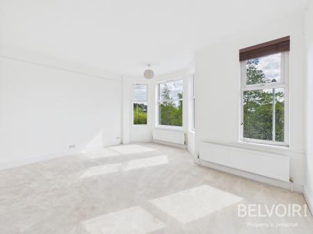 4 bedroom Town house for sale in Princes Road, Stoke On Trent, ST4