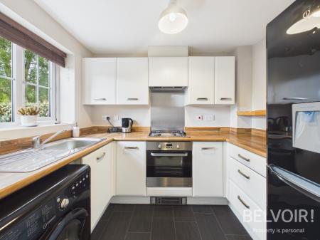 2 bedroom Town house to let in Hollingworth Close, Yarnfield, ST15