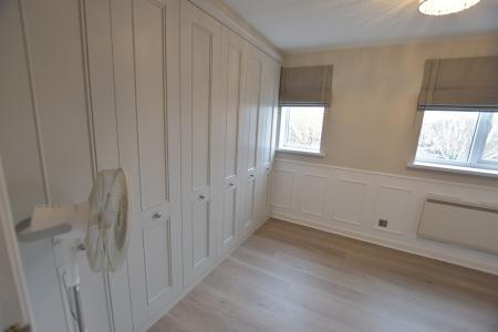 2 bedroom Town house to let in Meadowbrook Court, Stone, ST15