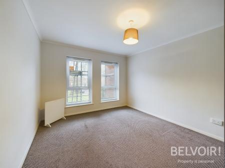 2 bedroom Flat to let in Stafford Road, Stone, ST15