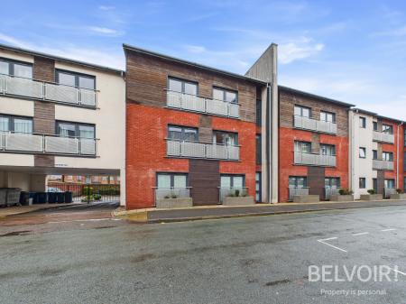2 bedroom Flat to let in Marsh House, Stafford, ST16