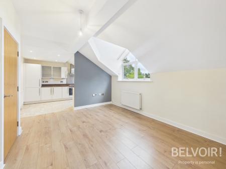 2 bedroom Flat for sale in Newcastle Road, Stone, ST15