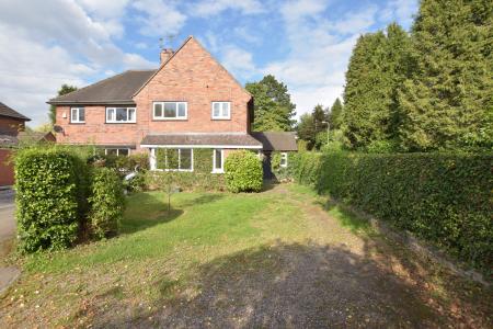Lichfield Road, Stone, ST15