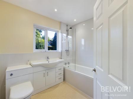 3 bedroom Semi-detached house to let in Lichfield Road, Stone, ST15