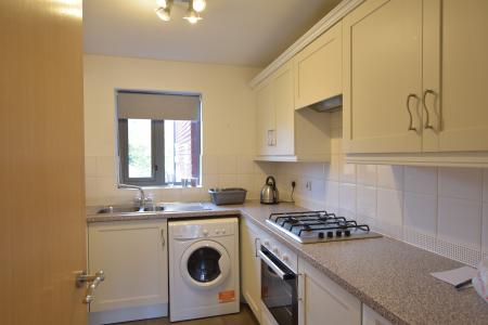 2 bedroom Flat to let in Newcastle Road, Stone, ST15