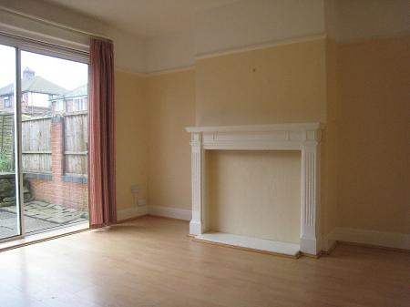 3 bedroom Semi-detached house to let in Ellison Street, Wolstanton, ST5