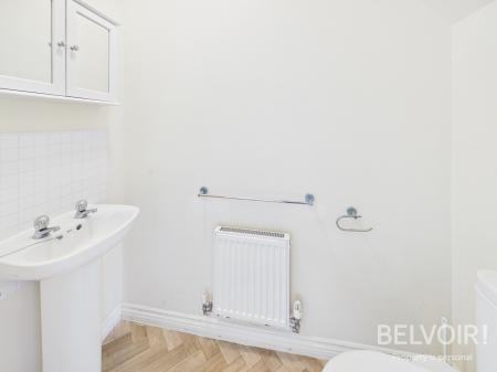 6 bedroom Detached house for sale in Galingale View, Newcastle Under Lyme, ST5