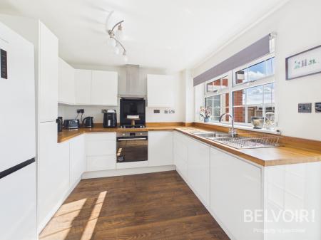3 bedroom Semi-detached house for sale in Bromstead Crescent, Stafford, ST16