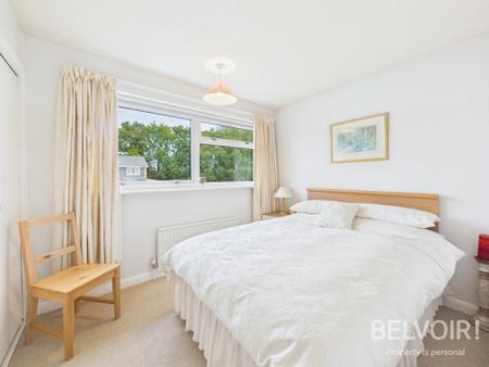 4 bedroom Detached house for sale in Aldbury Close, Parkside, Stafford, ST16