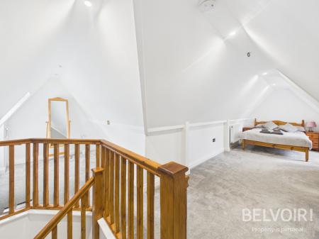 5 bedroom Semi-detached house for sale in Barnfield, Penkhull, Stoke On Trent, ST4