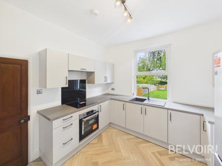 4 bedroom Terraced House for sale in Lichfield Road, Stafford, ST17