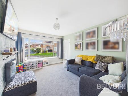 4 bedroom Semi-detached house for sale in Doxeyfields, Stafford, ST16