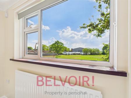 2 bedroom Bungalow for sale in Ashwood, Stoke-on-Trent, ST3