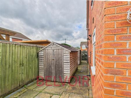 4 bedroom Detached house for sale in Amelia Close, Baddeley Green, Stoke-on-Trent, ST2