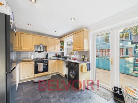 2 bedroom Semi-detached house for sale in Buckley Road, Stoke-on-Trent, ST6