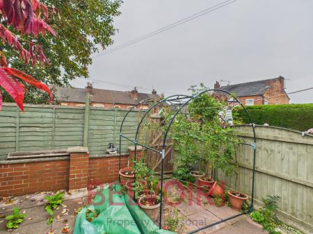 2 bedroom Terraced House for sale in High Street, Silverdale, Newcastle-under-Lyme, ST5