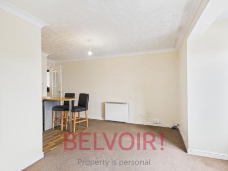 1 bedroom Flat for sale in Northwood Green, Stoke-on-Trent, ST1