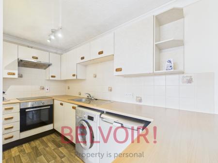 1 bedroom Flat for sale in Northwood Green, Stoke-on-Trent, ST1