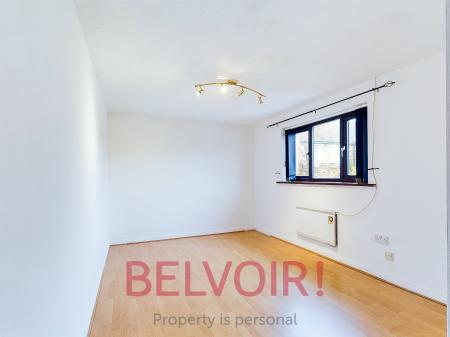 1 bedroom Flat for sale in Shallowford Court, Etruria, Stoke-on-Trent, ST1