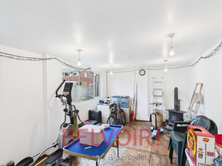 3 bedroom Semi-detached house for sale in Soames Crescent, Stoke-on-Trent, ST3