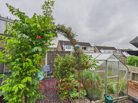 3 bedroom Semi-detached house for sale in Soames Crescent, Stoke-on-Trent, ST3