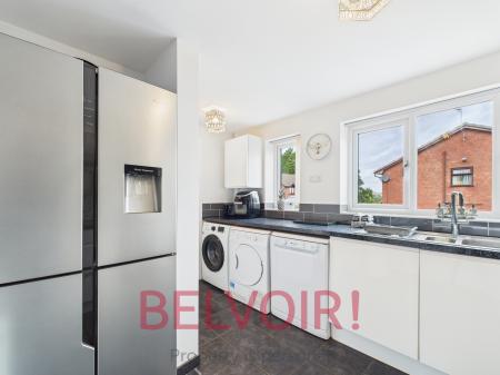 4 bedroom Detached house for sale in Tansey Close, Bucknall, Stoke-on-Trent, ST2