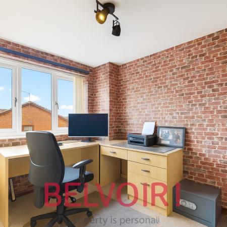 4 bedroom Detached house for sale in Tansey Close, Bucknall, Stoke-on-Trent, ST2