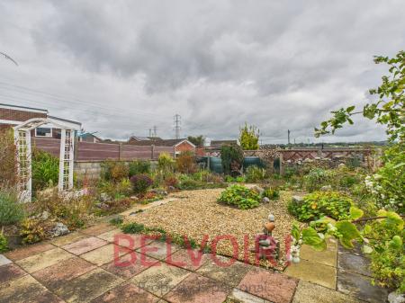 2 bedroom Bungalow for sale in Westmorland Close, Stoke-on-Trent, ST6
