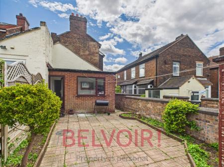 3 bedroom End of terrace house for sale in Louise Street, Burslem, Stoke-on-Trent, ST6