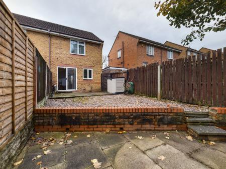 2 bedroom Semi-detached house to let in Bishop Road, Chell, Stoke-on-Trent, ST6