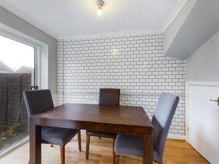 2 bedroom Semi-detached house to let in Bishop Road, Chell, Stoke-on-Trent, ST6