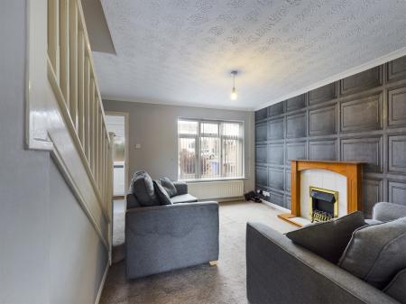 2 bedroom Semi-detached house to let in Bishop Road, Chell, Stoke-on-Trent, ST6