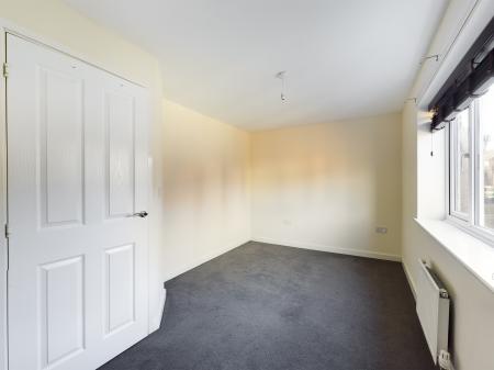 4 bedroom Semi-detached house to let in Commercial Road, Hanley, Stoke-on-Trent, ST1