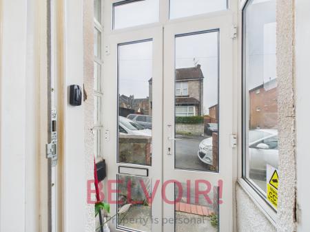 3 bedroom End of terrace house for sale in Norton Avenue, Tunstall, Stoke-on-Trent, ST6