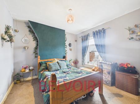 2 bedroom Terraced House for sale in Mount Street, Northwood, Stoke-on-Trent, ST1