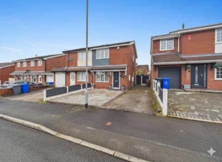 2 bedroom Semi-detached house for sale in Worth Close, Longton, Stoke-on-Trent, ST3