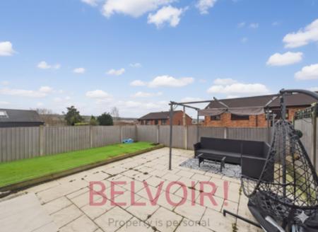 5 bedroom Semi-detached house for sale in Bexhill Grove, Stoke-on-Trent, ST1