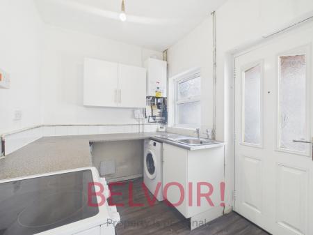 3 bedroom Terraced House to let in Chatham Street, Hanley, Stoke-on-Trent, ST1