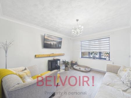 4 bedroom Semi-detached house for sale in Cheltenham Grove, Stoke-on-Trent, ST1