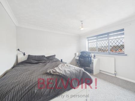 4 bedroom Semi-detached house for sale in Cheltenham Grove, Stoke-on-Trent, ST1