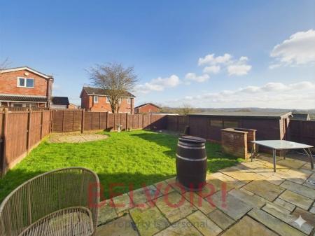 4 bedroom Semi-detached house for sale in Cheltenham Grove, Stoke-on-Trent, ST1