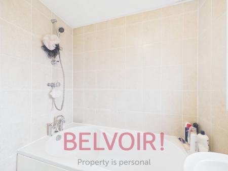 4 bedroom Semi-detached house for sale in Cheltenham Grove, Stoke-on-Trent, ST1