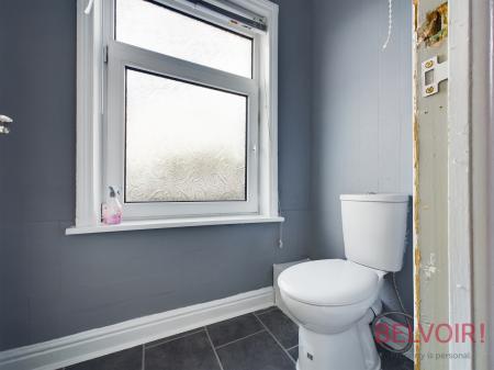 2 bedroom Terraced House to let in Hamil Road, Burslem, Stoke-on-Trent, ST6