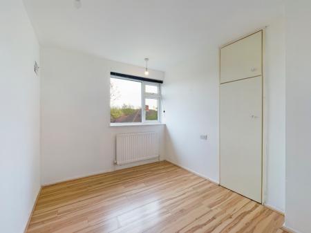 3 bedroom Semi-detached house to let in Little Cliff Road, Blurton, Stoke-on-Trent, ST3