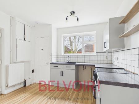 3 bedroom Semi-detached house to let in Little Cliff Road, Blurton, Stoke-on-Trent, ST3