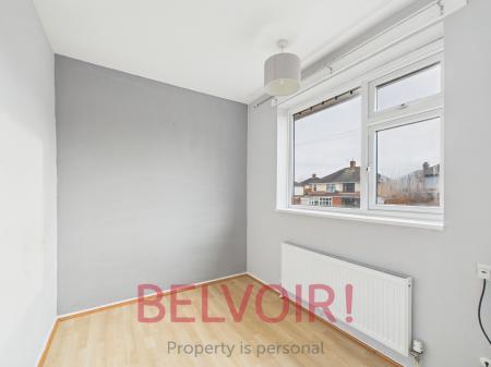 3 bedroom Semi-detached house to let in Little Cliff Road, Blurton, Stoke-on-Trent, ST3