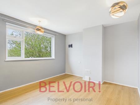 3 bedroom Semi-detached house to let in Little Cliff Road, Blurton, Stoke-on-Trent, ST3